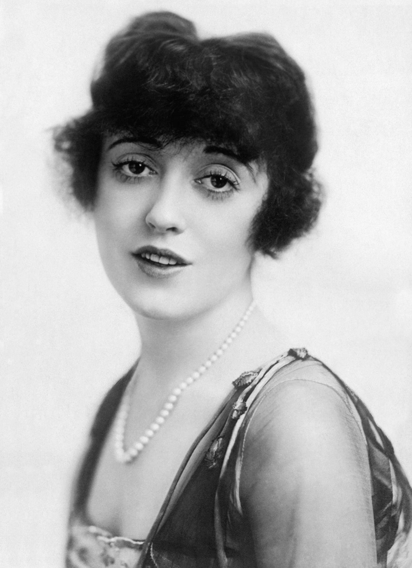 Mabel Normand, 1922.
