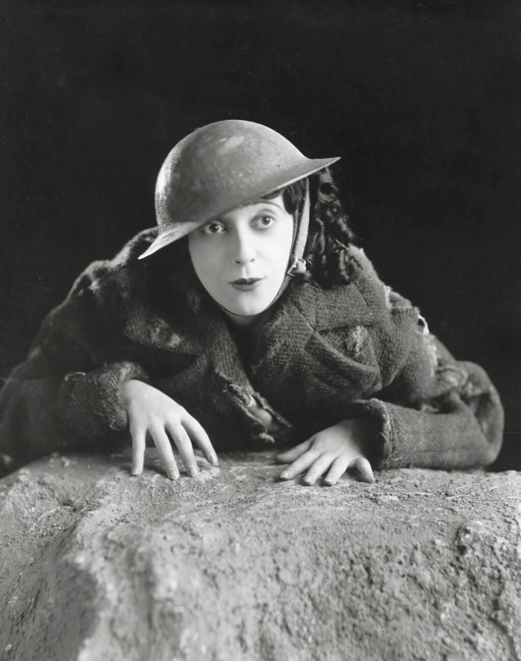 Mabel Normand In &Amp;Quot;Raggedy Rose,&Amp;Quot; 1926.