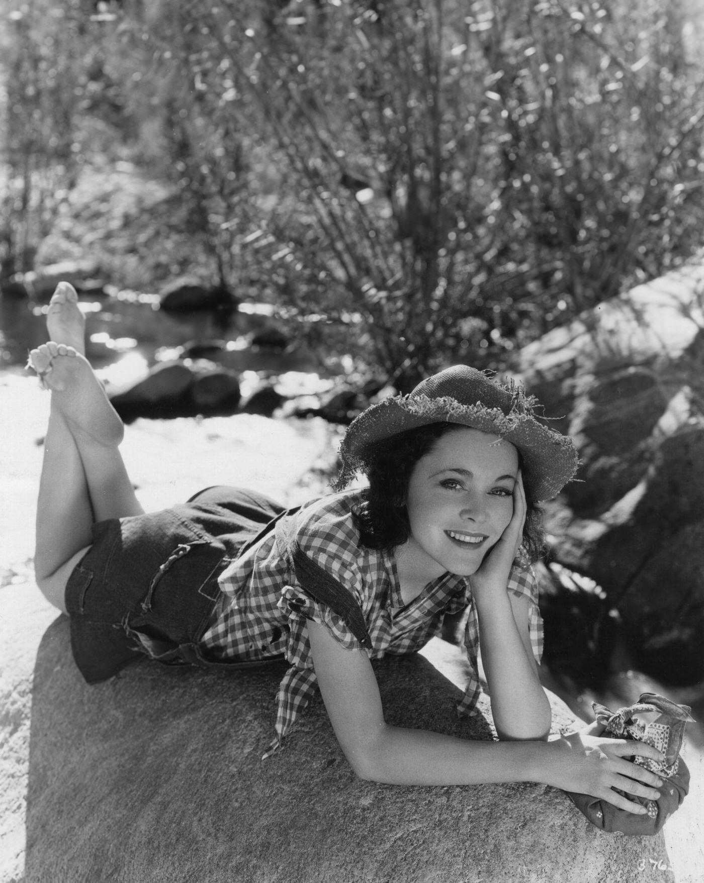 Maureen O'Sullivan In 'Hillbilly' Clothes, 1935