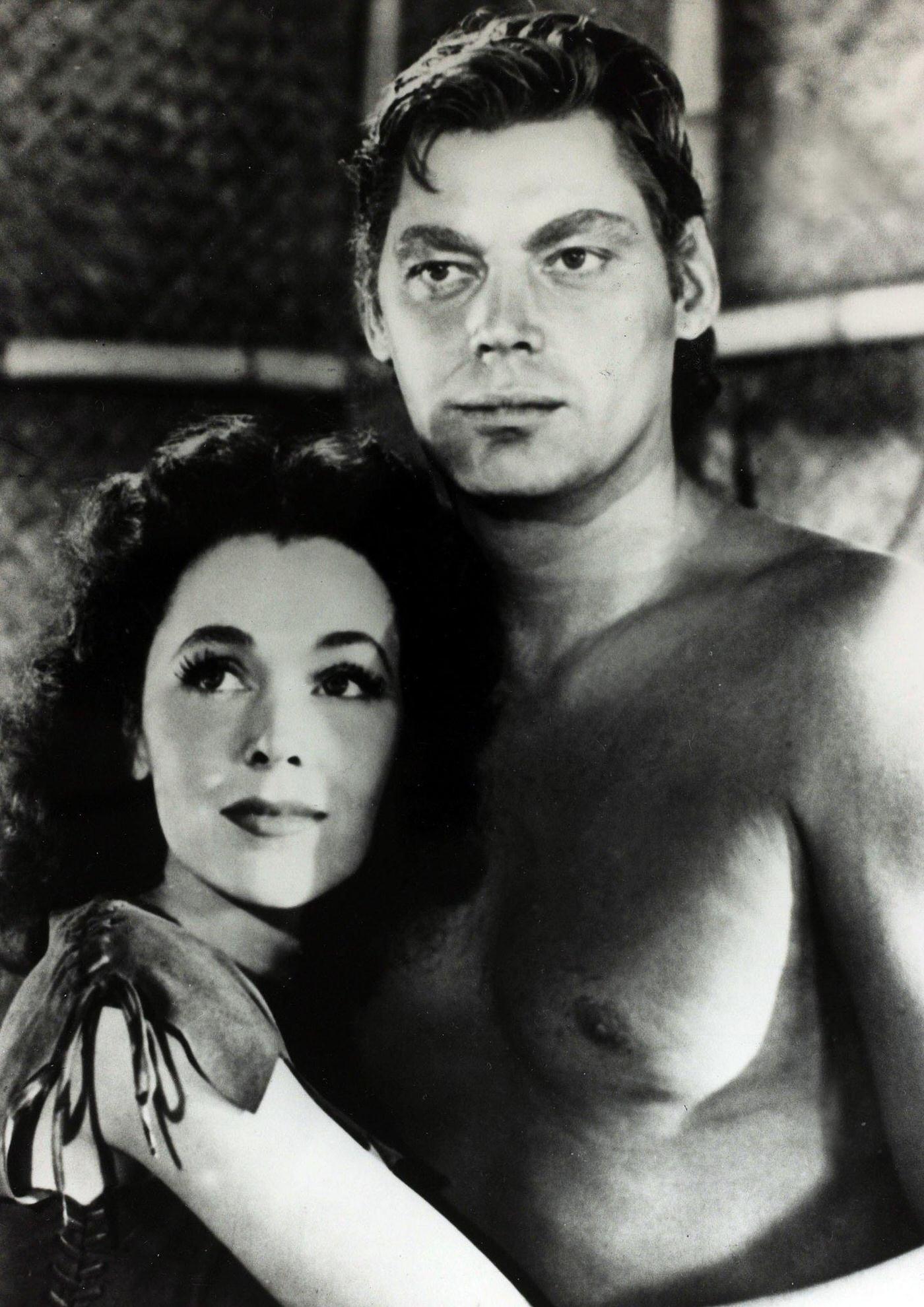 Stage And Screen, Circa 1930S: Johnny Weissmuller With Maureen O'Sullivan In &Amp;Quot;Tarzan And Jane.&Amp;Quot;