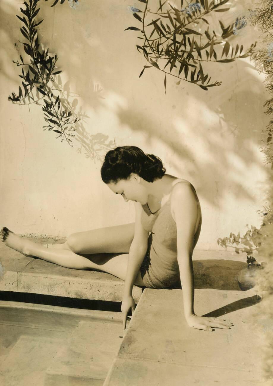 Irish-American Actress Maureen O'Sullivan In The 1930S, Known For Her Role As Jane In Tarzan Movies.