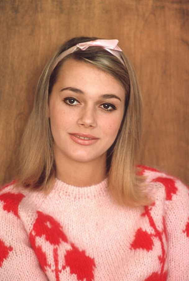 Peggy Lipton, December 1964.