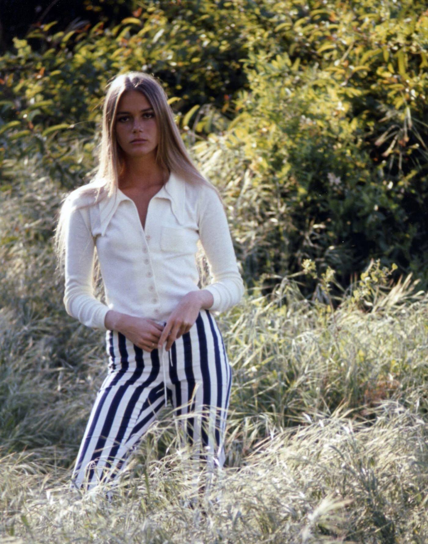 Peggy Lipton Poses For A Portrait Session In Circa 1967, Los Angeles, Ca.