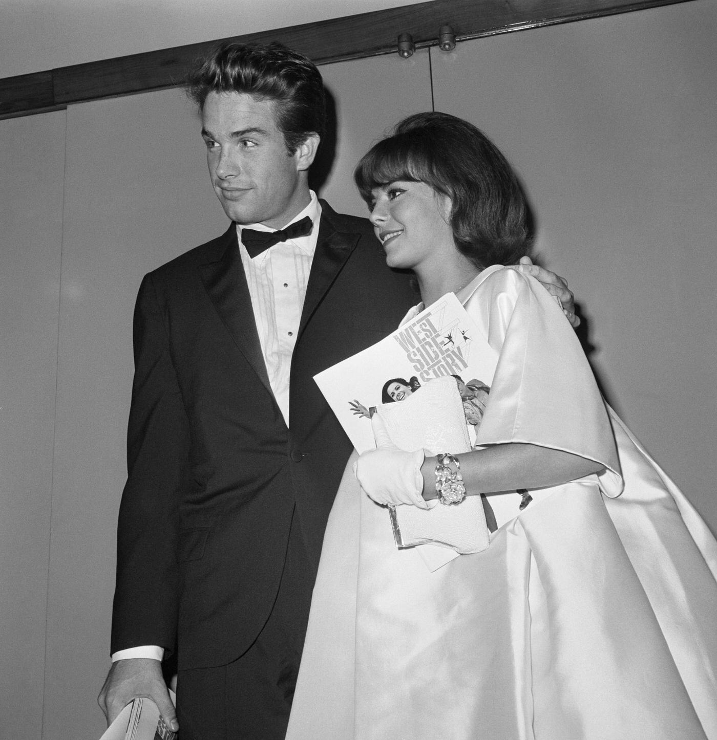 Natalie Wood And Warren Beatty Arrive At The Premiere Of &Amp;Quot;Splendor In The Grass&Amp;Quot;, 1961.
