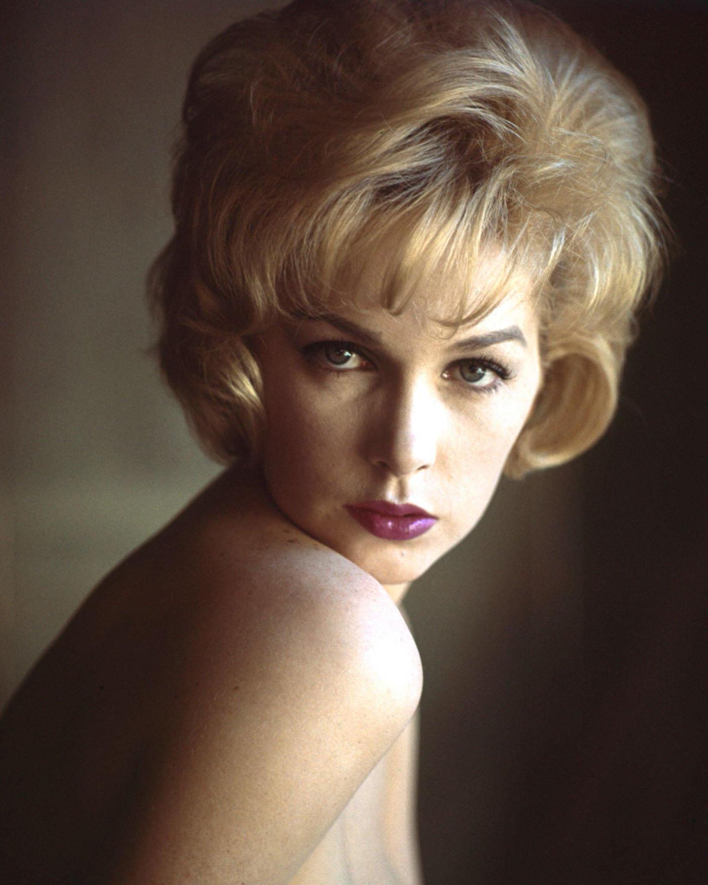 Stella Stevens, 1965.