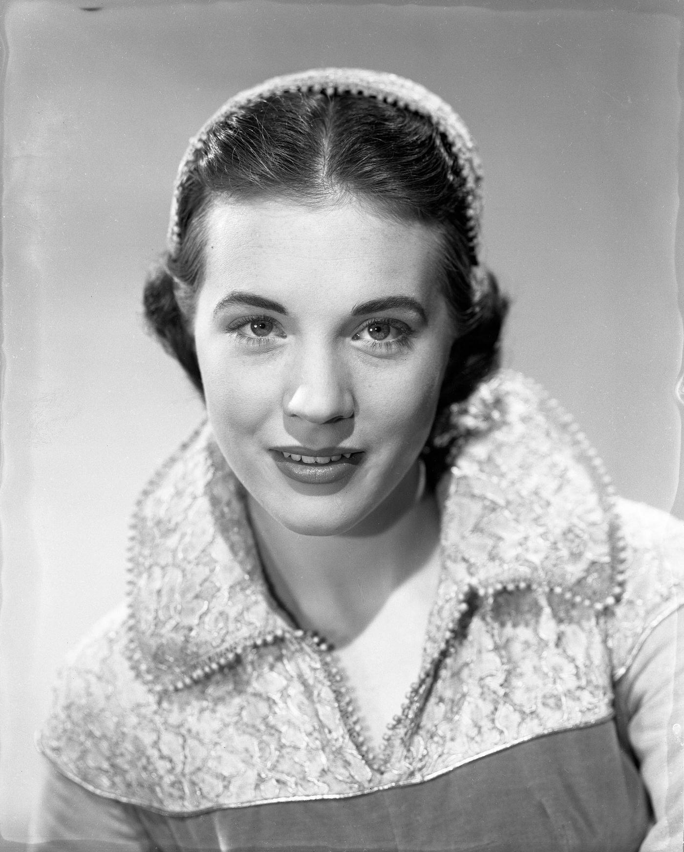 Julie Andrews In Costume For 'High Tor', 1956.