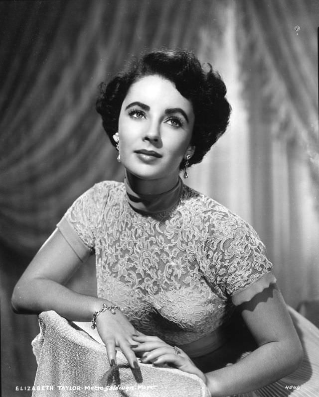 Elizabeth Taylor: A 1940S Photographic Gem By Clarence Sinclair Bull