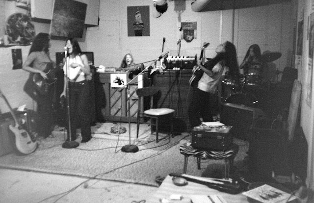Fanny On The Stage: Pioneering All-Female Rock Band Of The 1970S