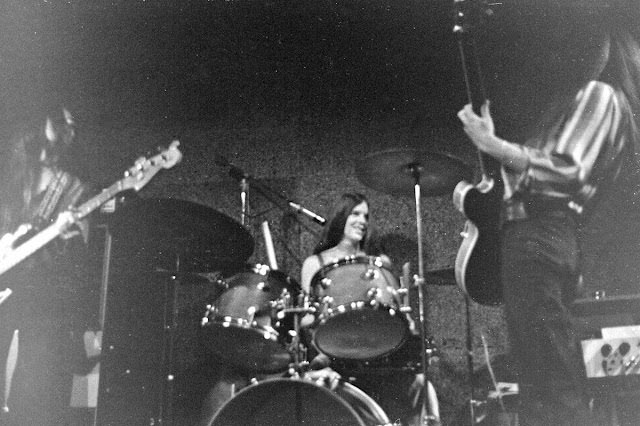 Fanny On The Stage: Pioneering All-Female Rock Band Of The 1970S