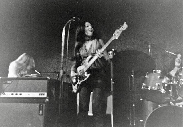 Fanny On The Stage: Pioneering All-Female Rock Band Of The 1970S