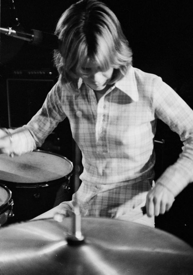 Fanny On The Stage: Pioneering All-Female Rock Band Of The 1970S