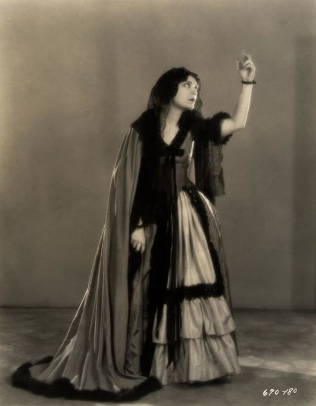 Vintage Romance Through 'Loves Of An Actress,' A 1928 Silent Film Classic That Shouldn'T Be Overlooked