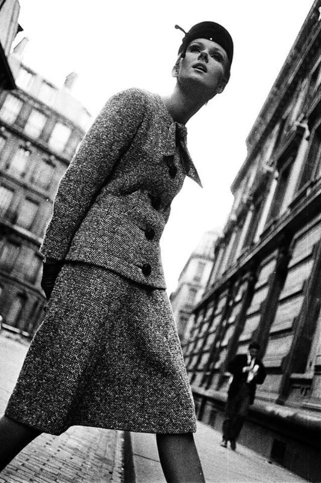 Nicole De La Marge For French Elle, 1962