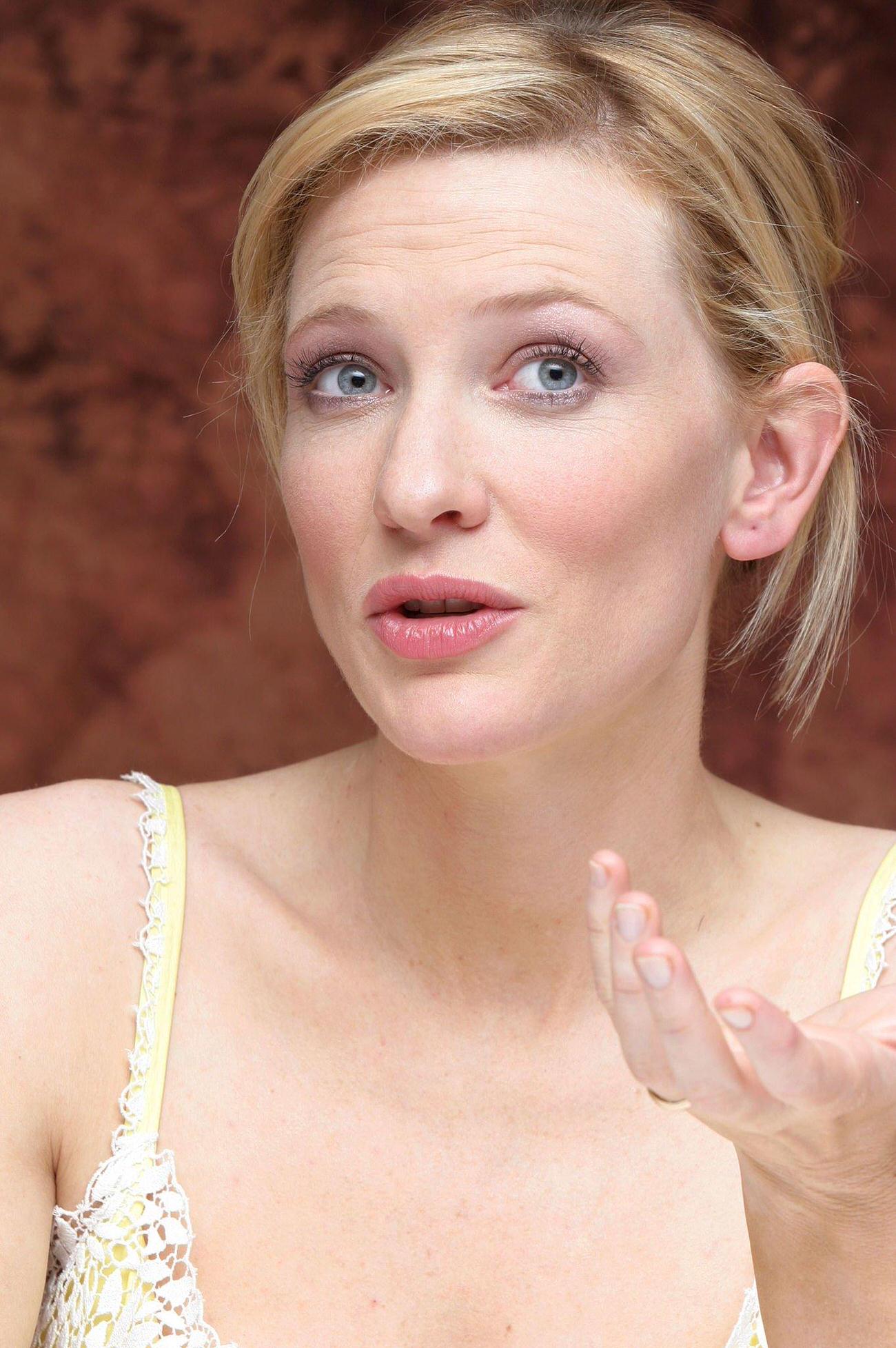 Cate Blanchett At 'The Missing' Press Junket, November 1, 2003, New York.