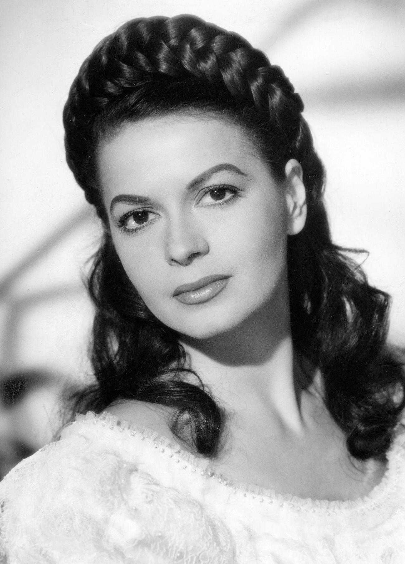 Eva Bartok In 'Dunja', 1955.