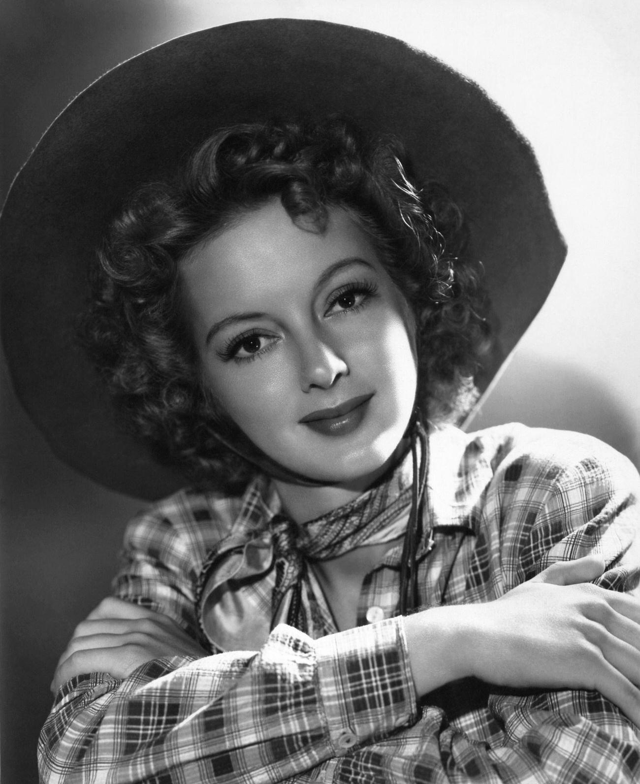 Evelyn Keyes In 'The Desperadoes'.
