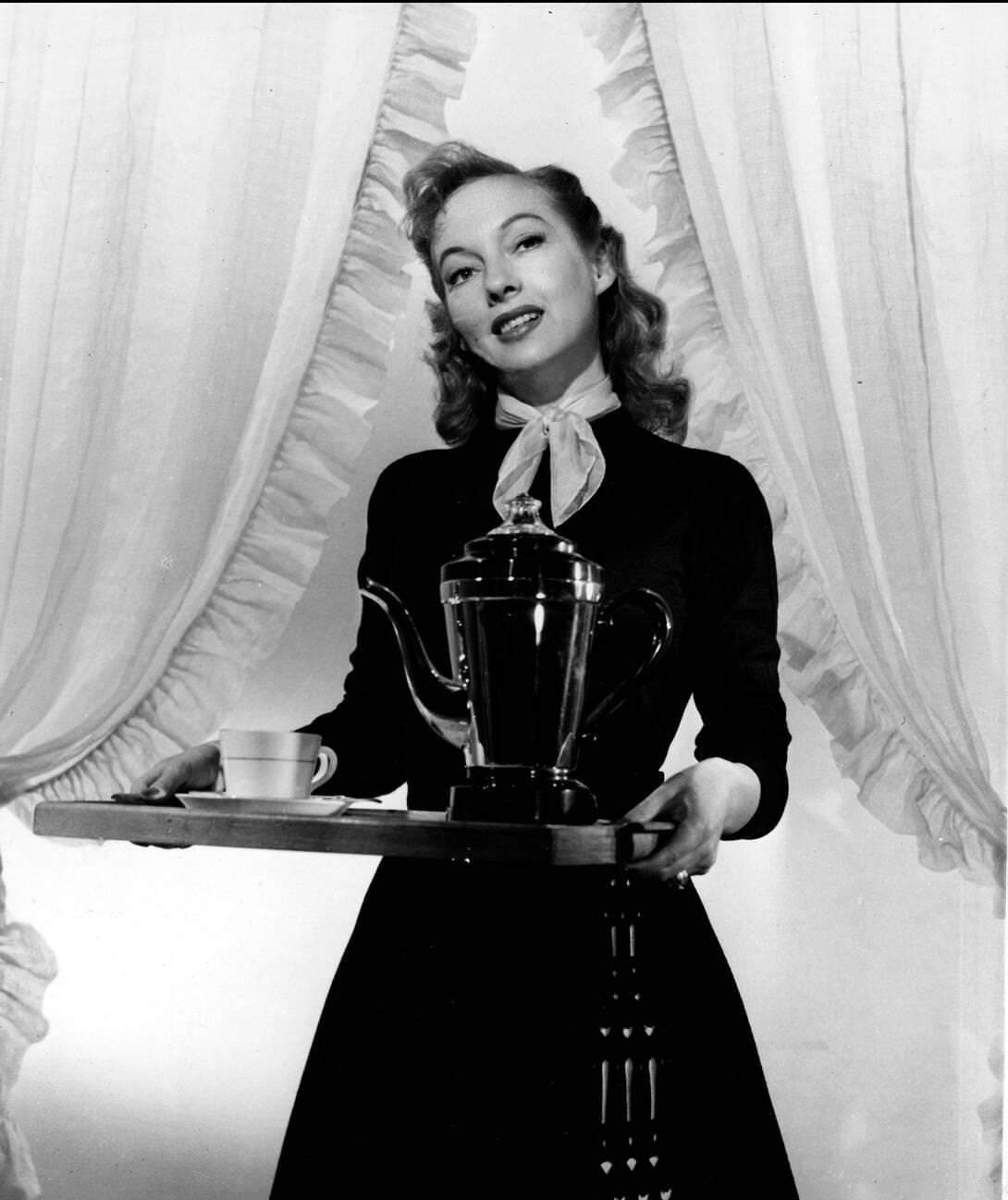 Evelyn Keyes, 1940S