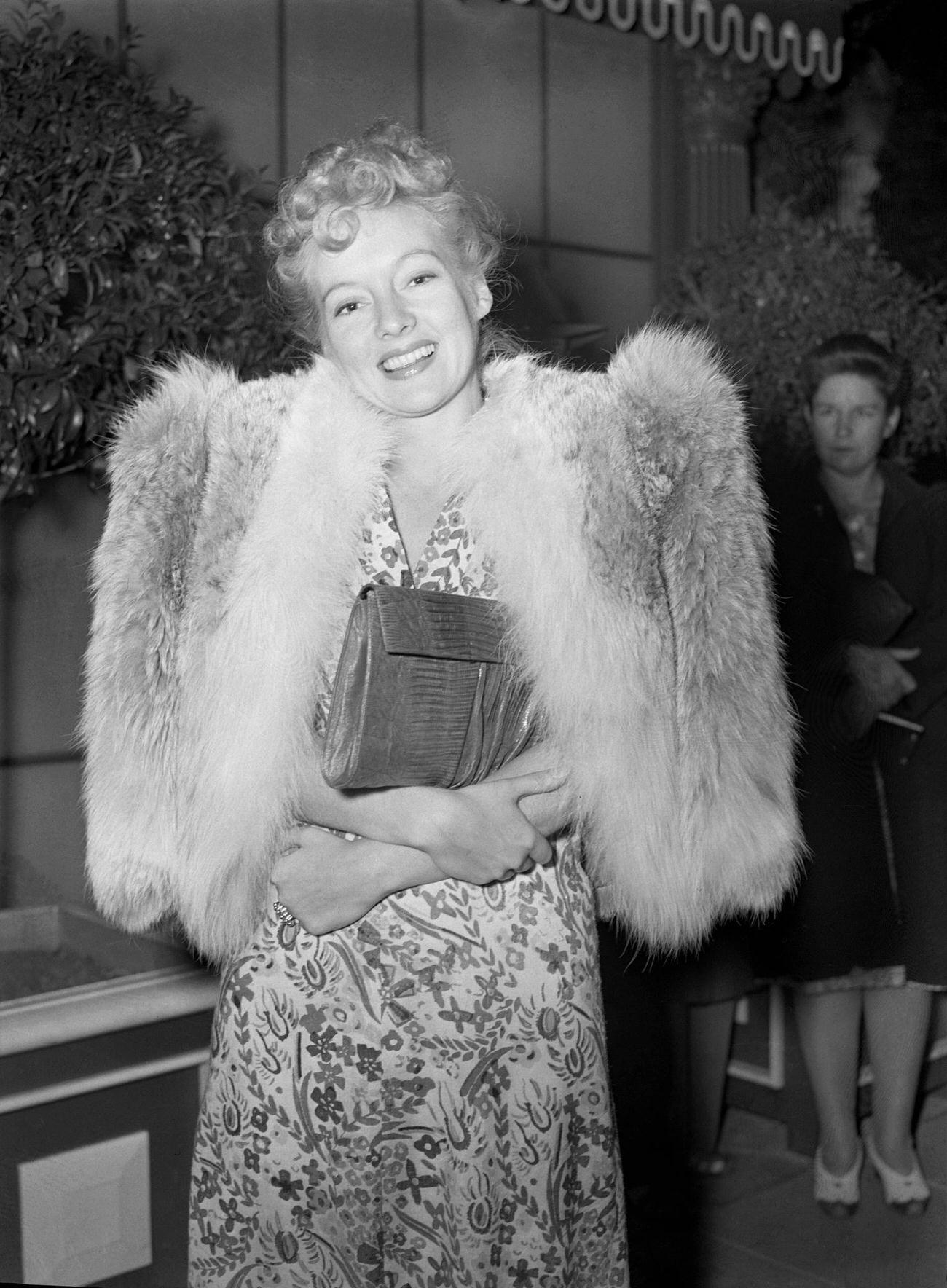 Evelyn Keyes At An Event In Los Angeles, 1940.