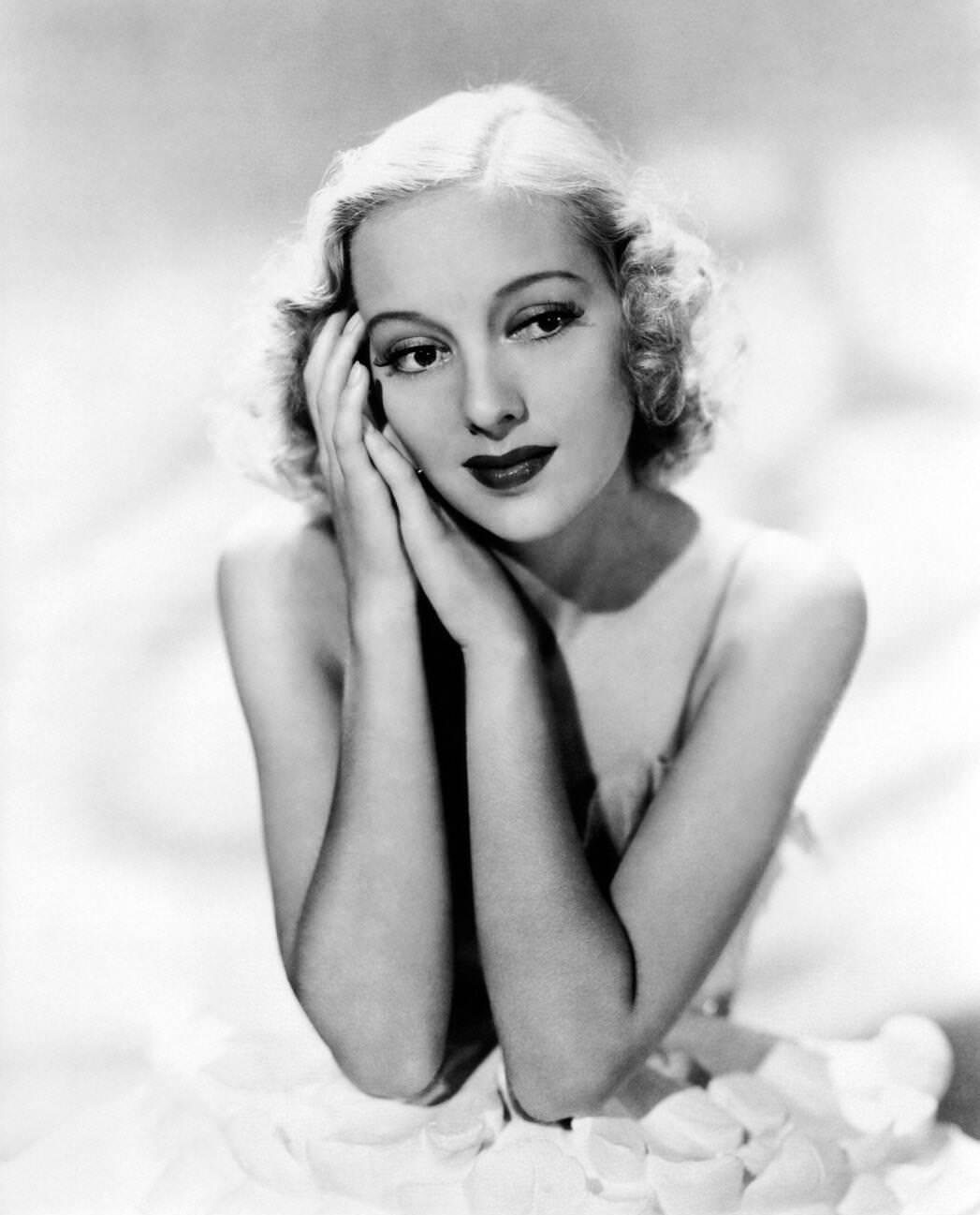 The Enduring Charm of Evelyn Keyes: Reflecting on Her Life and ...