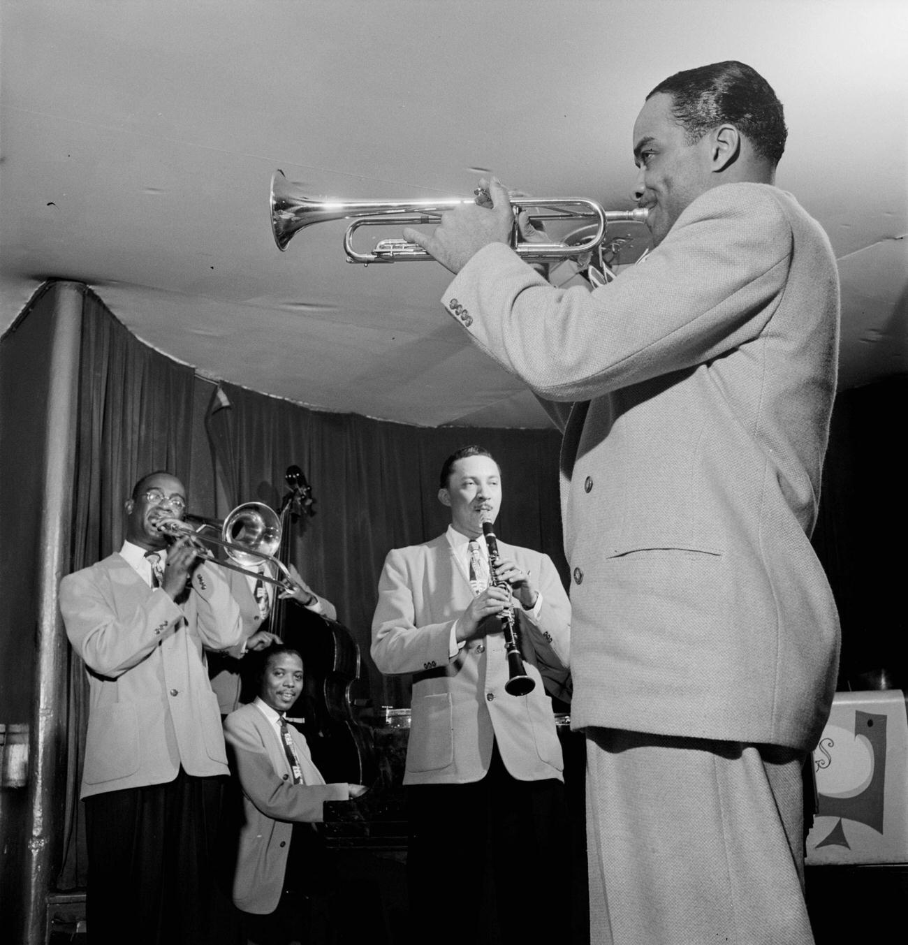 Ted Kelly, Kenny Kersey, Benny Fonville, (Scoville) Toby Browne, And Buck Clayton At Café Society (Downtown), 1947.