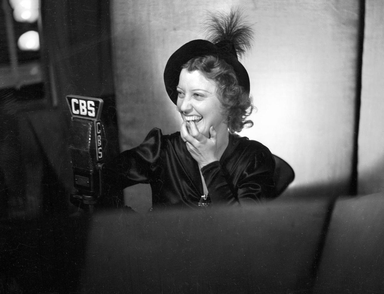Jeanette Macdonald In Vicks Open House Radio Program, February 1, 1938.