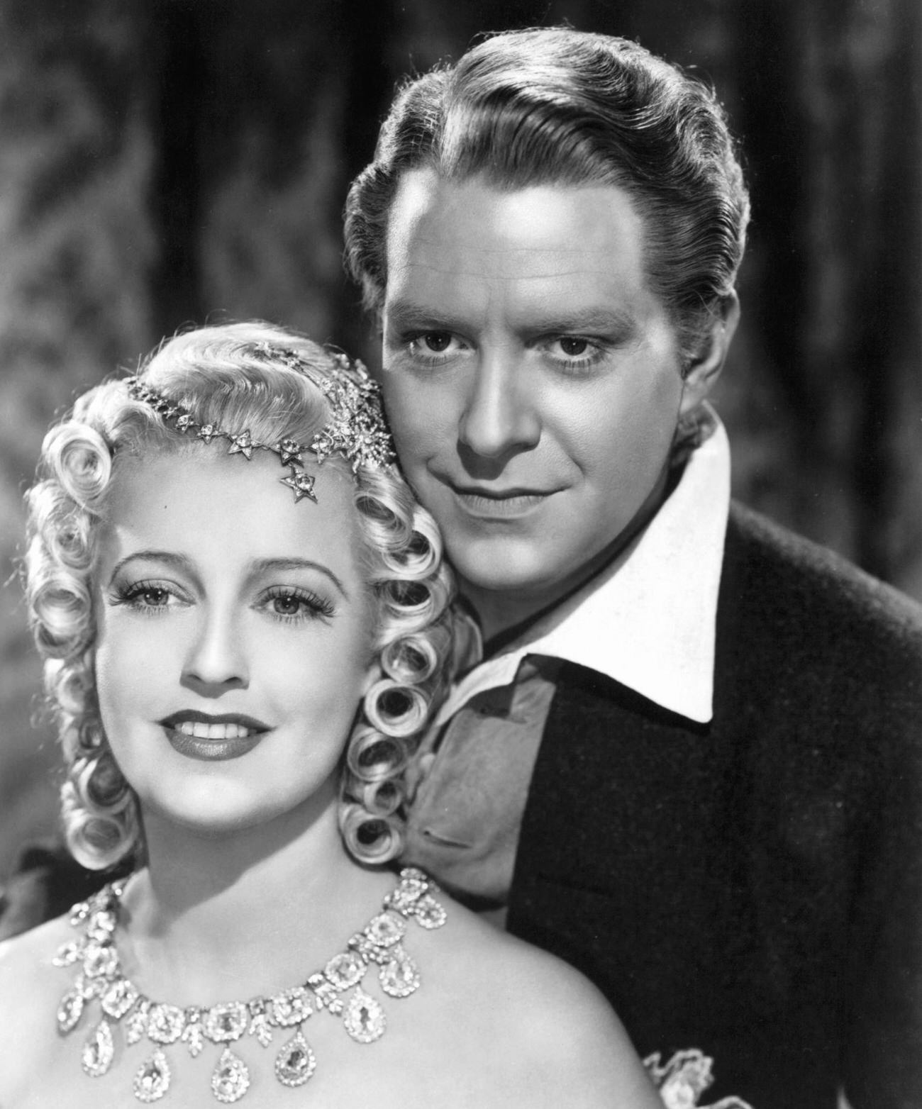 Jeanette Macdonald And Nelson Eddy In 'New Moon', 1940.