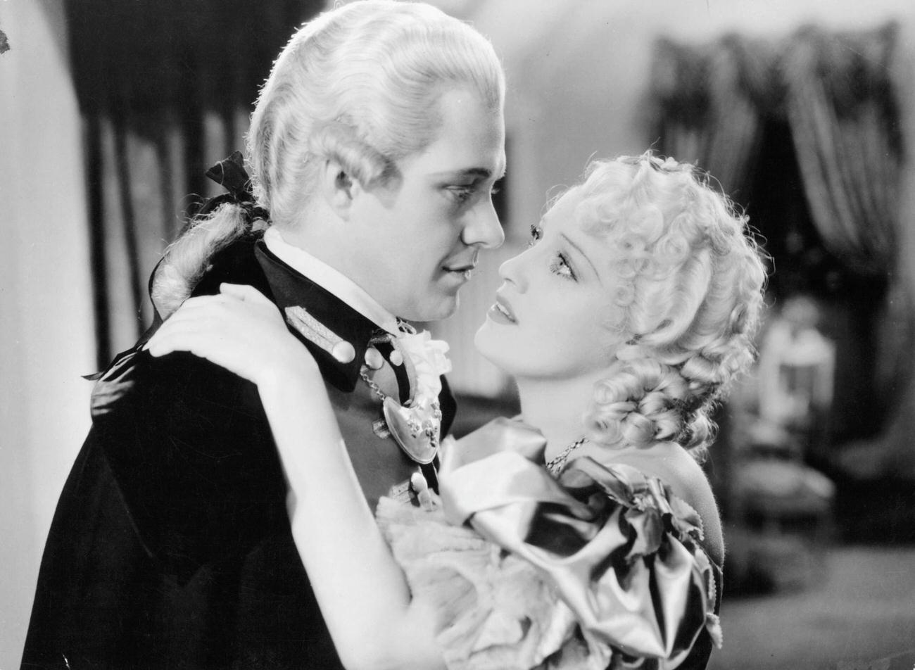 Nelson Eddy And Jeanette Macdonald In 'Naughty Marietta', 1935.