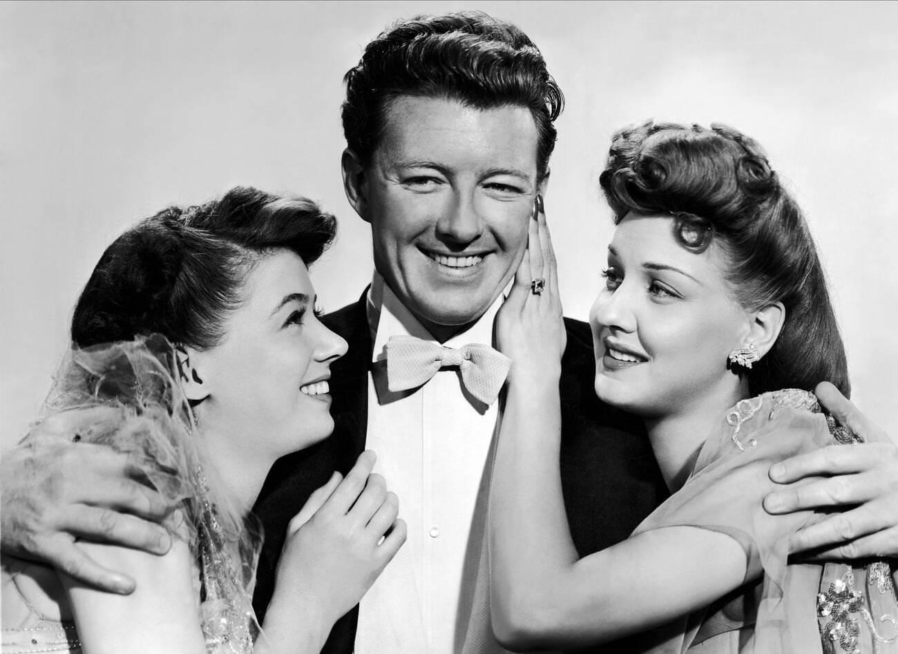 Jeff Donnell, Frederick Brady, Ann Savage In 'Dancing In Manhattan', 1944.
