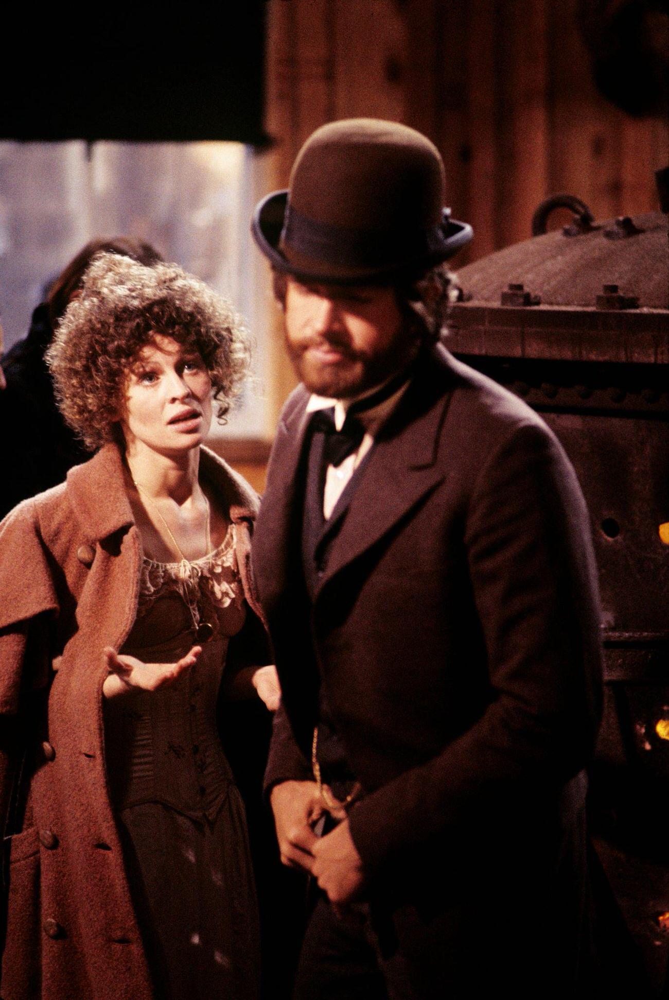 Julie Christie And Warren Beatty In 'Mccabe And Mrs. Miller'