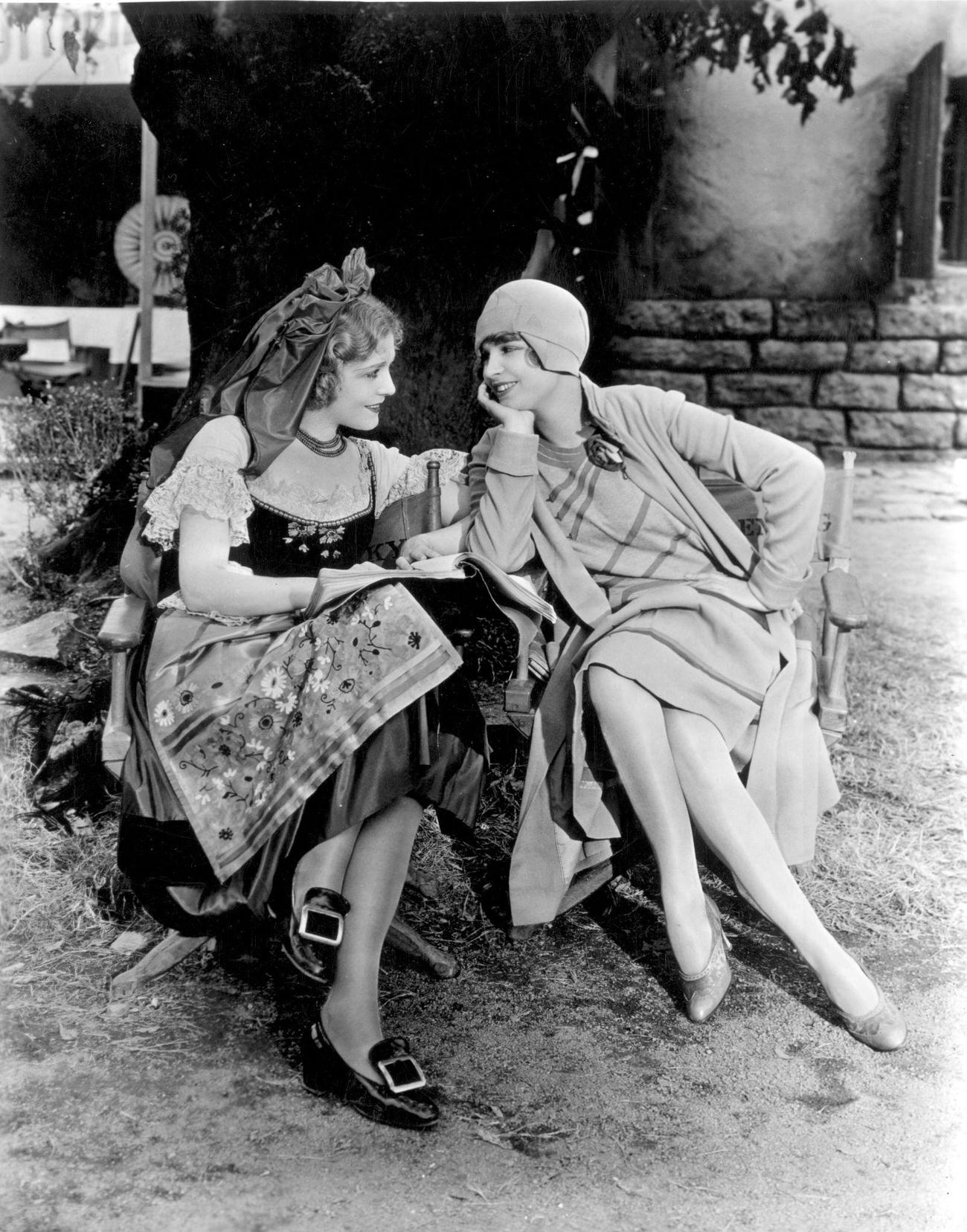 Vilma Banky And Lili Damita In Hollywood, Circa 1928.