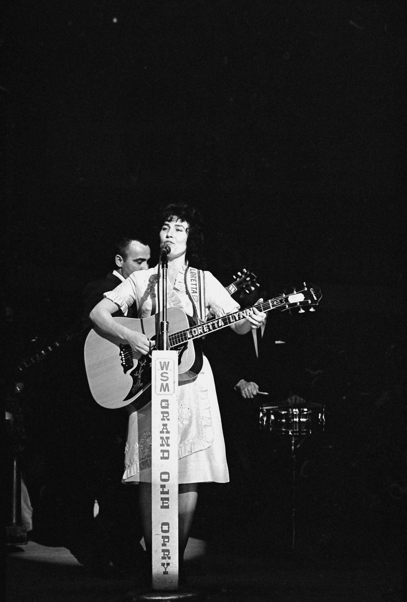 Loretta Lynn Performs On Stage At The Grand Ole Opry, Nashville, 1960S.