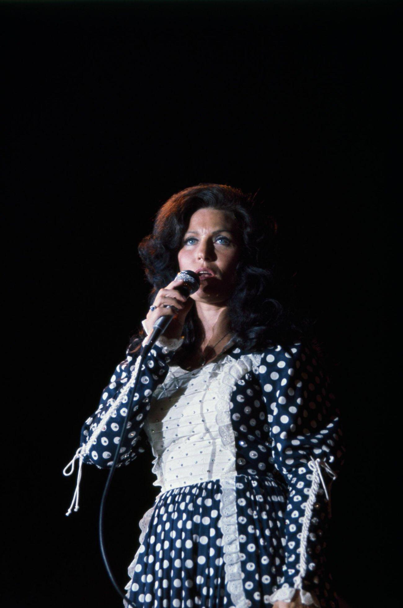 Loretta Lynn On Stage.
