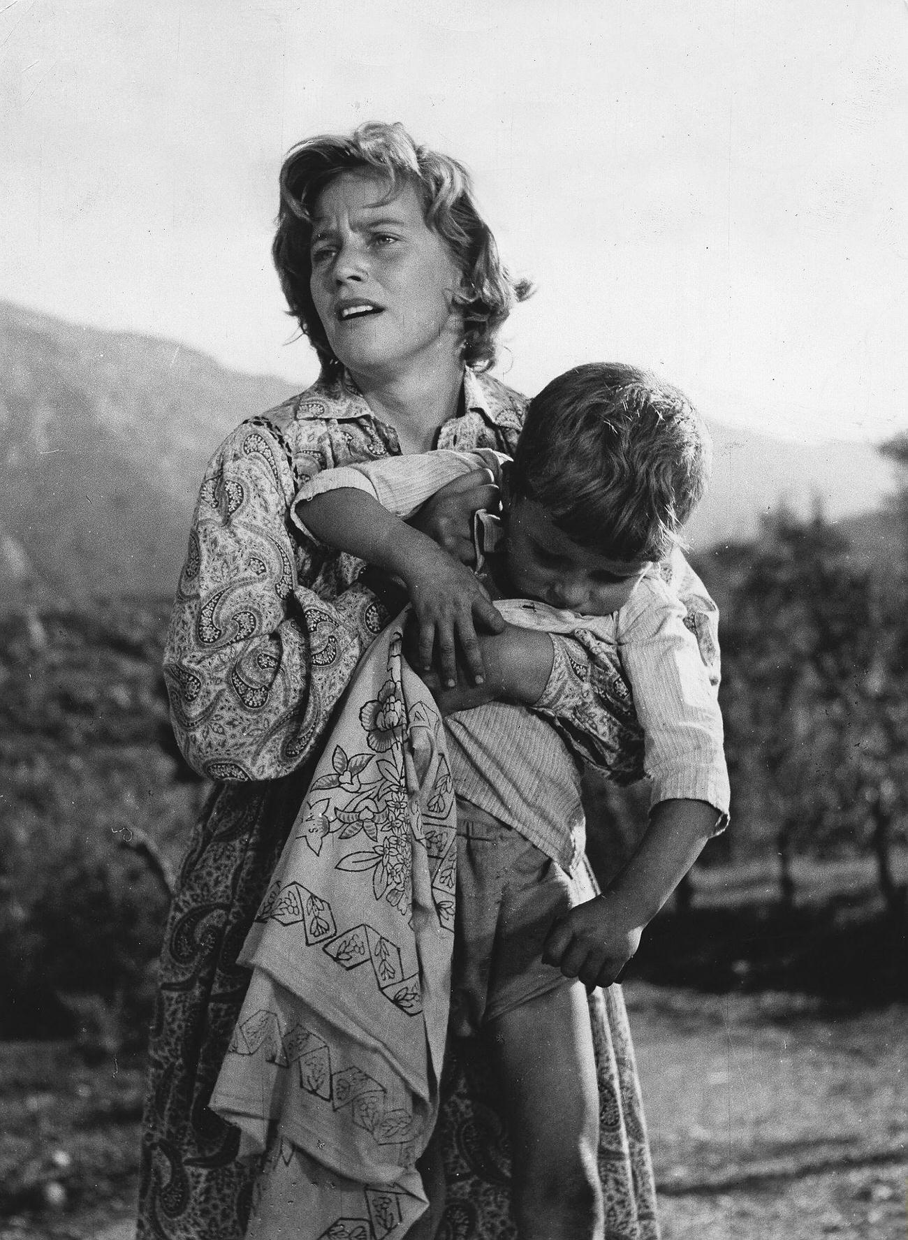 The Vibrant Journey Of Maria Schell: From Ingenue To Icon Through Fabulous Photos