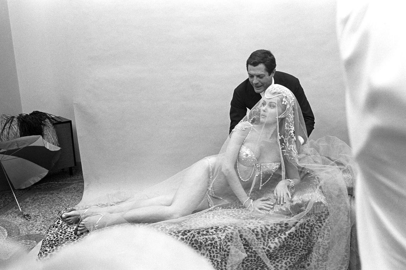 Hot Pamela Tiffin With Marcello Mastroianni On Set Of 'The Man, The Woman And The Money', 1965.