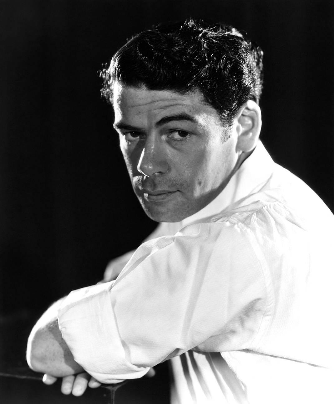 Paul Muni, 1930S