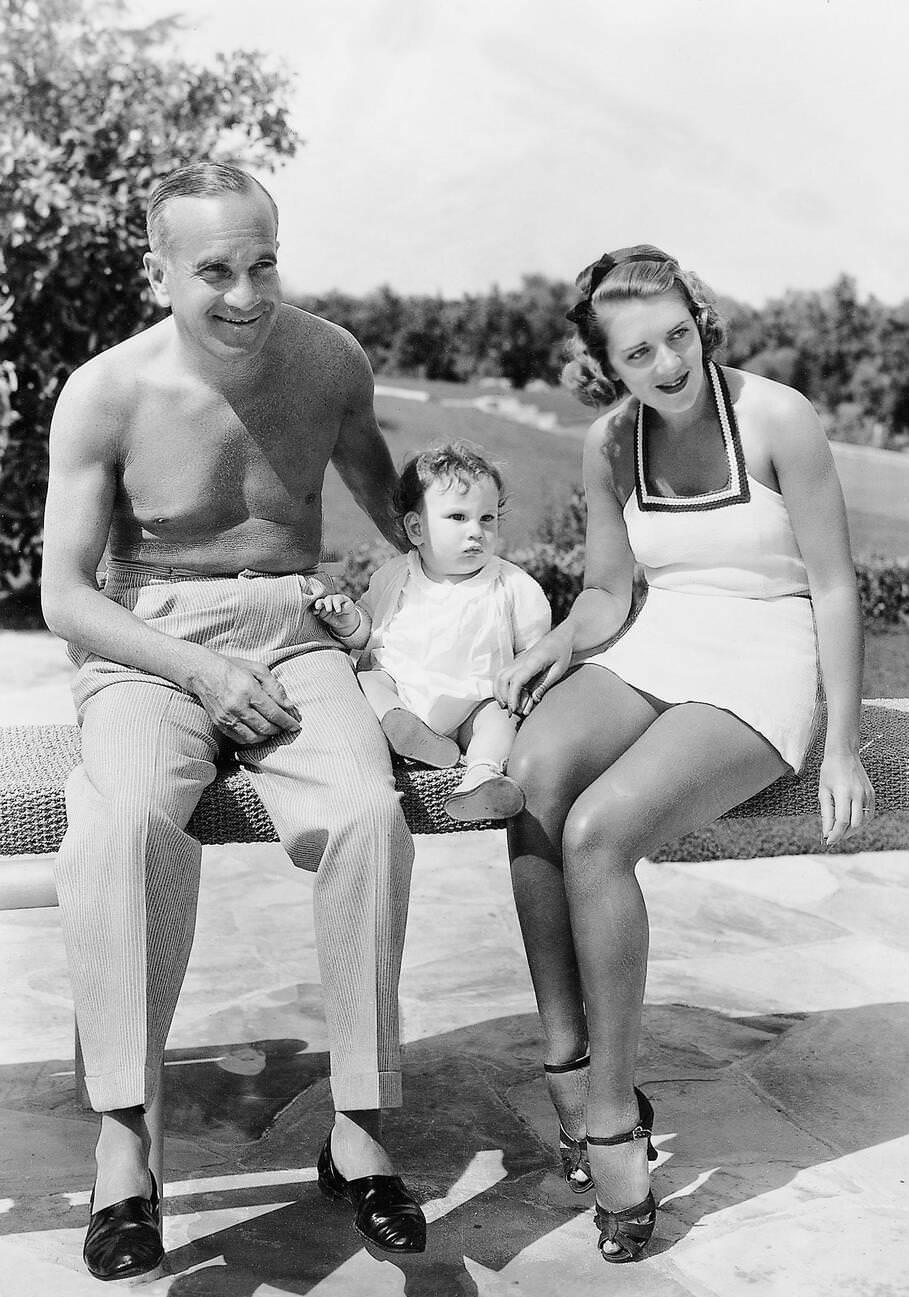 Al Jolson With Wife Ruby Keeler And Son Al Jr., 1936.