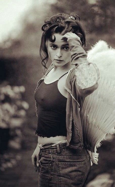 40 Seductive Photos Of Sexy Helena Bonham Carter That Illuminate Her Captivating Persona