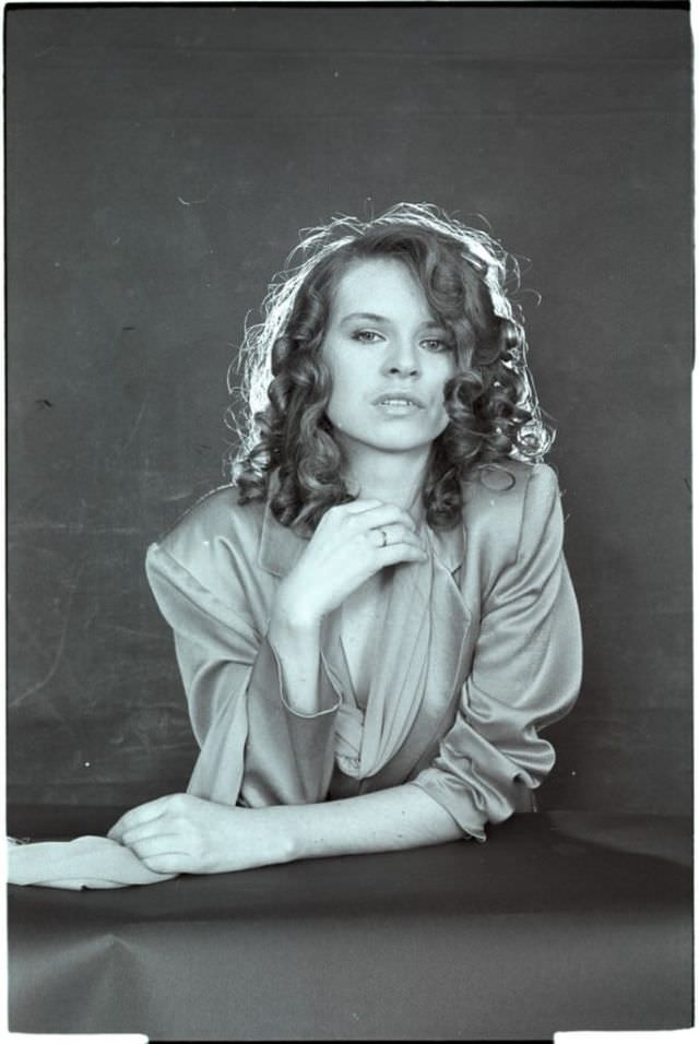 Shining A Light On Teresa Ann Savoy: An In-Depth Look At Her Life And Career With Stunning Photos