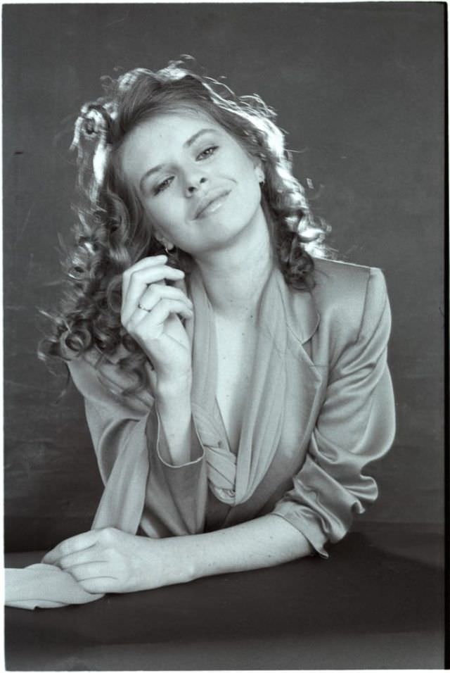 Shining A Light On Teresa Ann Savoy: An In-Depth Look At Her Life And Career With Stunning Photos