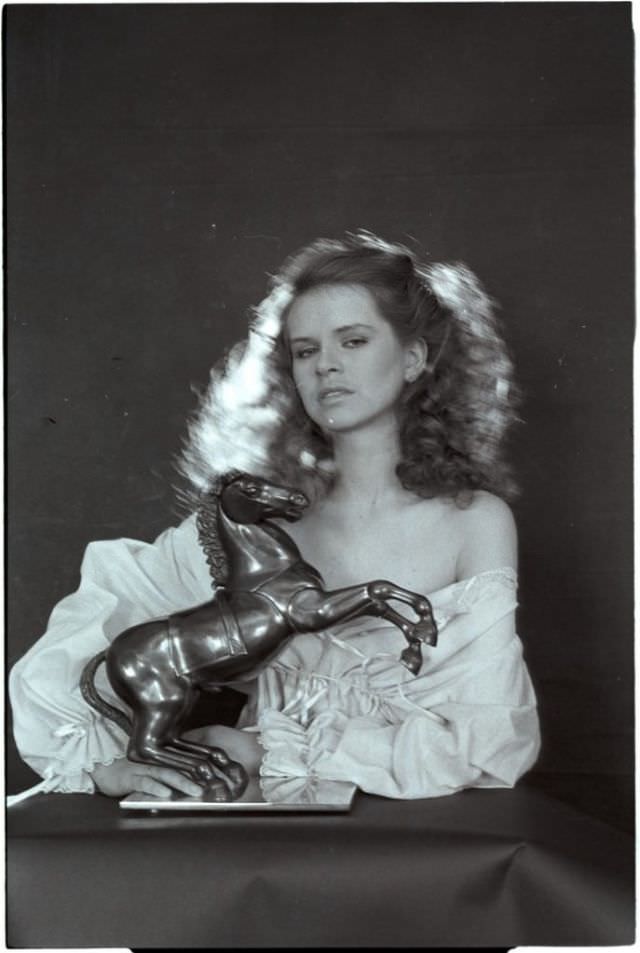 Shining A Light On Teresa Ann Savoy: An In-Depth Look At Her Life And Career With Stunning Photos