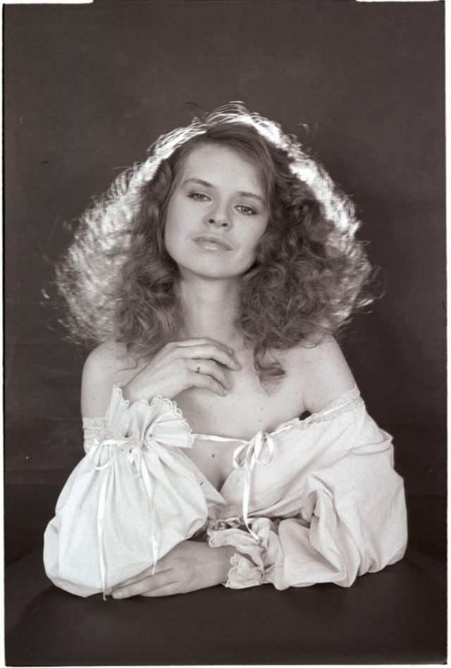 Shining A Light On Teresa Ann Savoy: An In-Depth Look At Her Life And Career With Stunning Photos