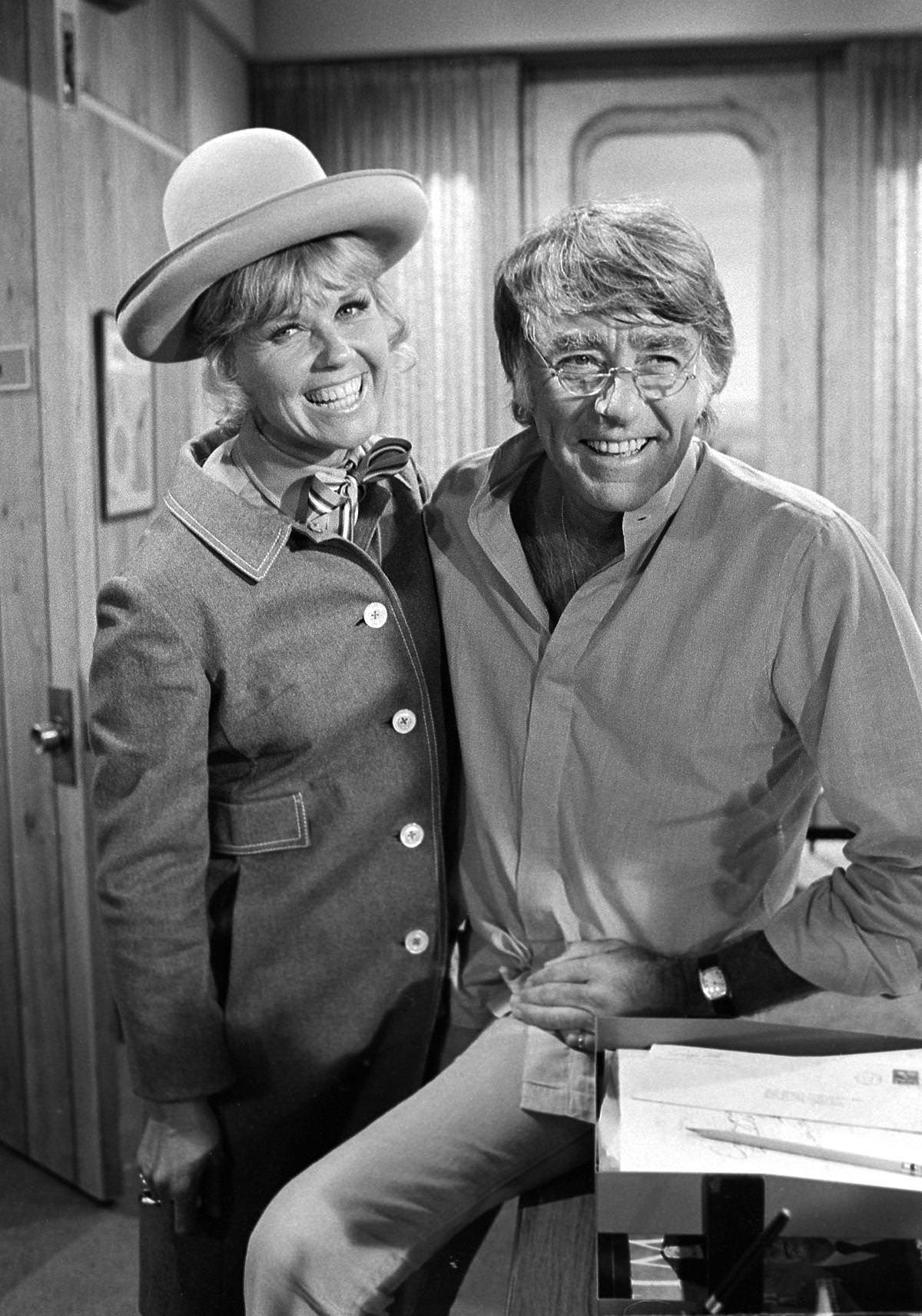 'The Doris Day Show' With Doris Day, Directed By Peter Lawford, Episode 'Debt Of Honor', July 12, 1972.