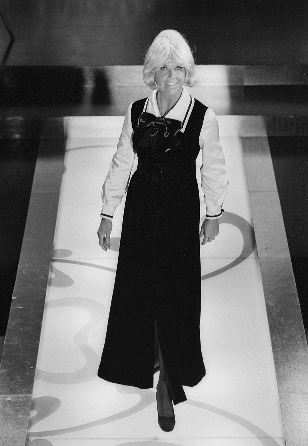 'The Doris Day Show', Episode 'The Fashion Show' With Doris Day, August 18, 1970.