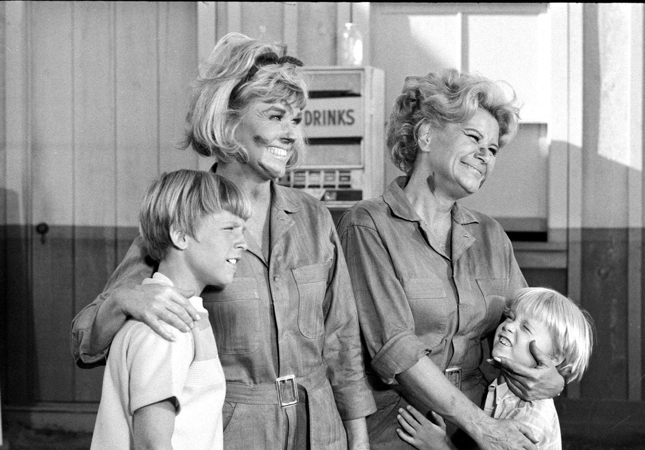 'The Doris Day Show', Episode 'The Gas Station' With Doris Day And Rose Marie In Mechanics' Jumpsuits, September 11, 1969.