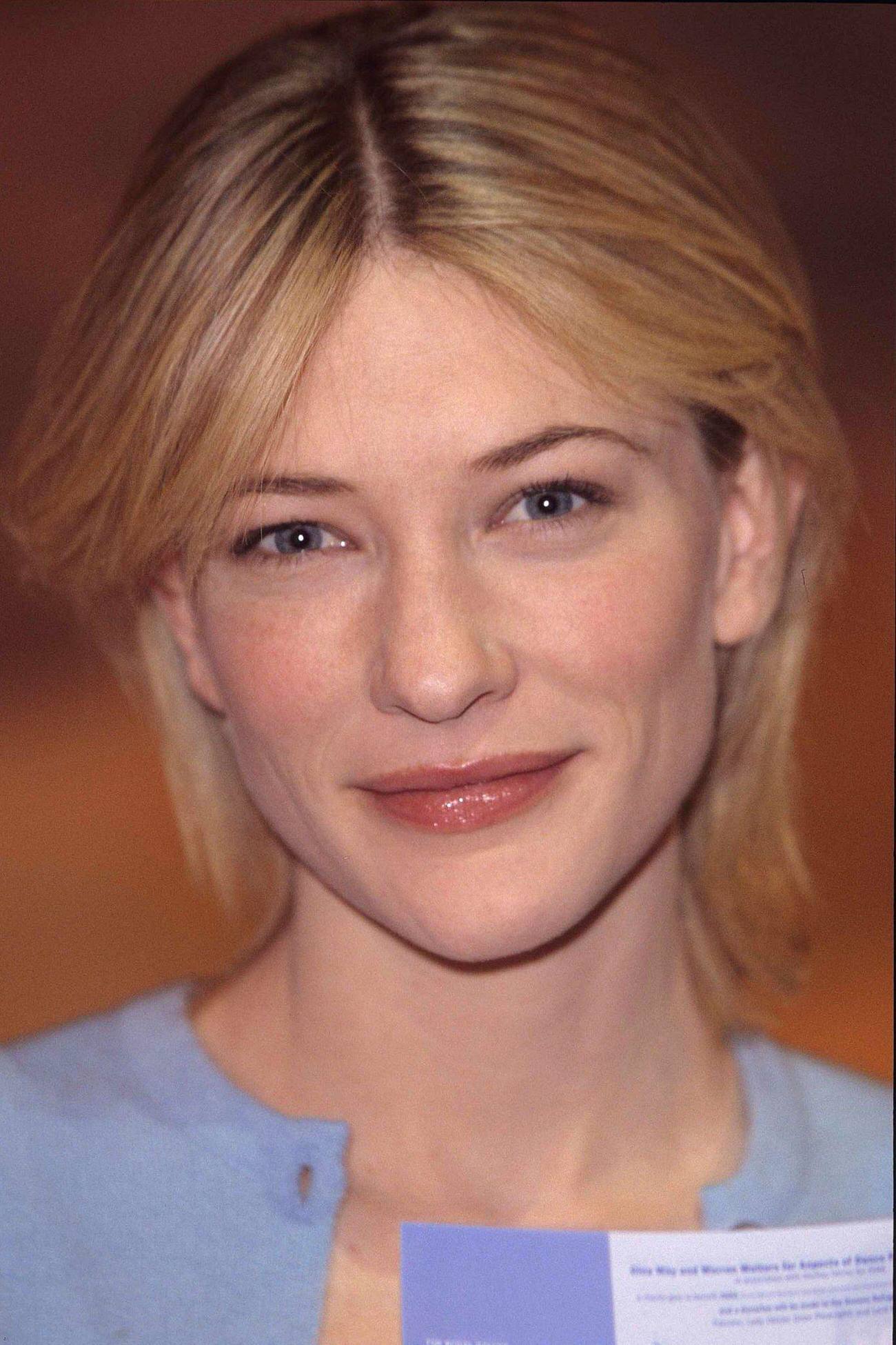 Cate Blanchett At A Gala Performance Photocall.