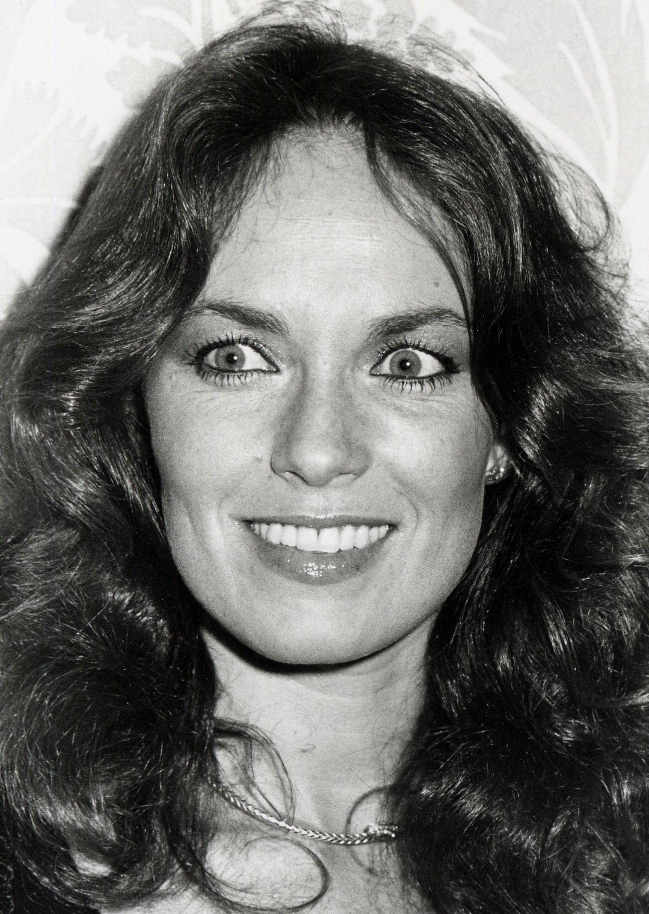 50 Photos of a Young Catherine Bach that Highlight her Youthful Essence