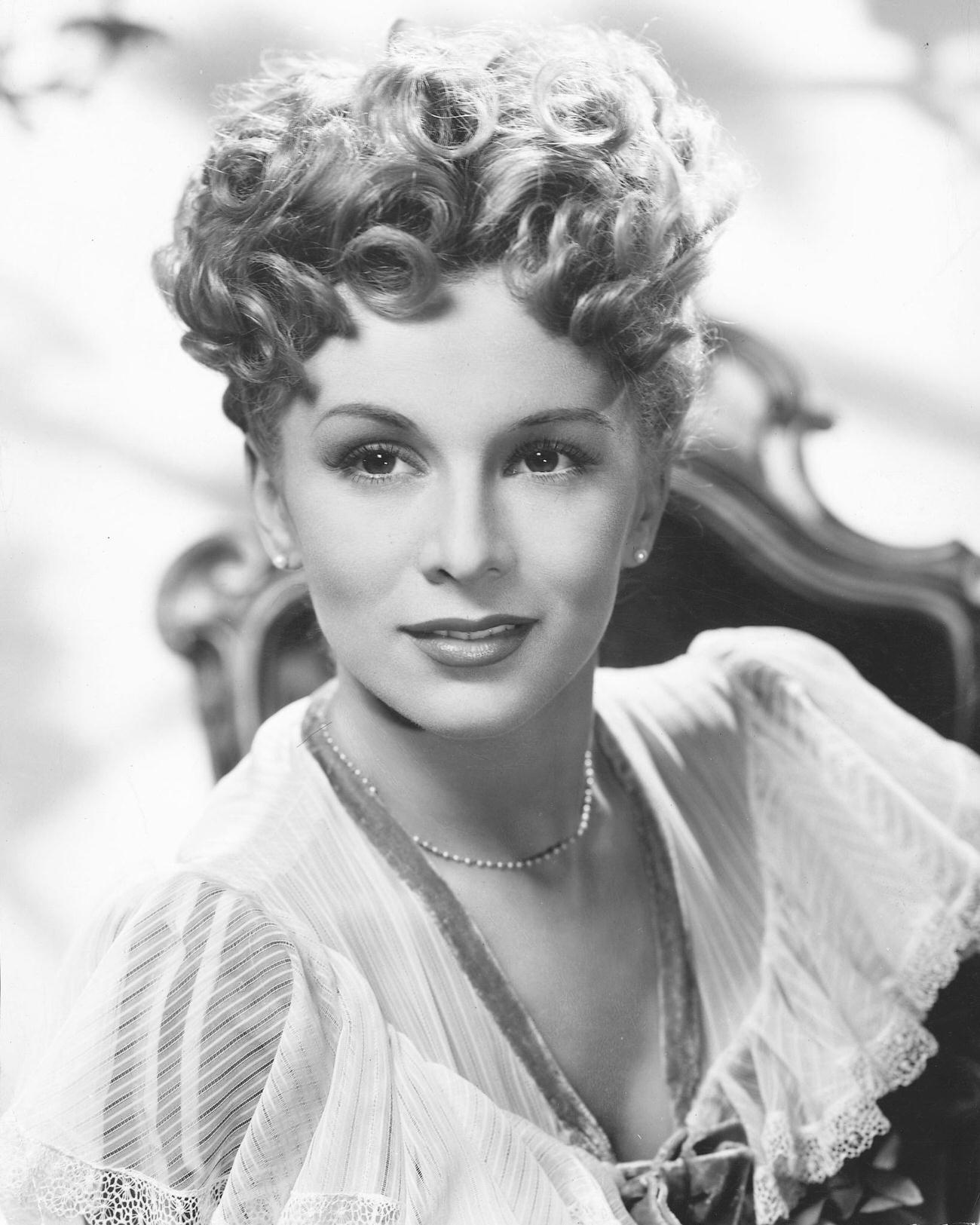 Eva Gabor, Circa 1945.