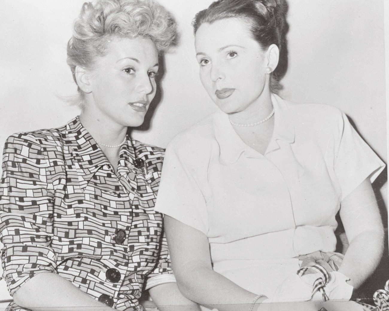 Eva And Sari Gabor In Court, Los Angeles.