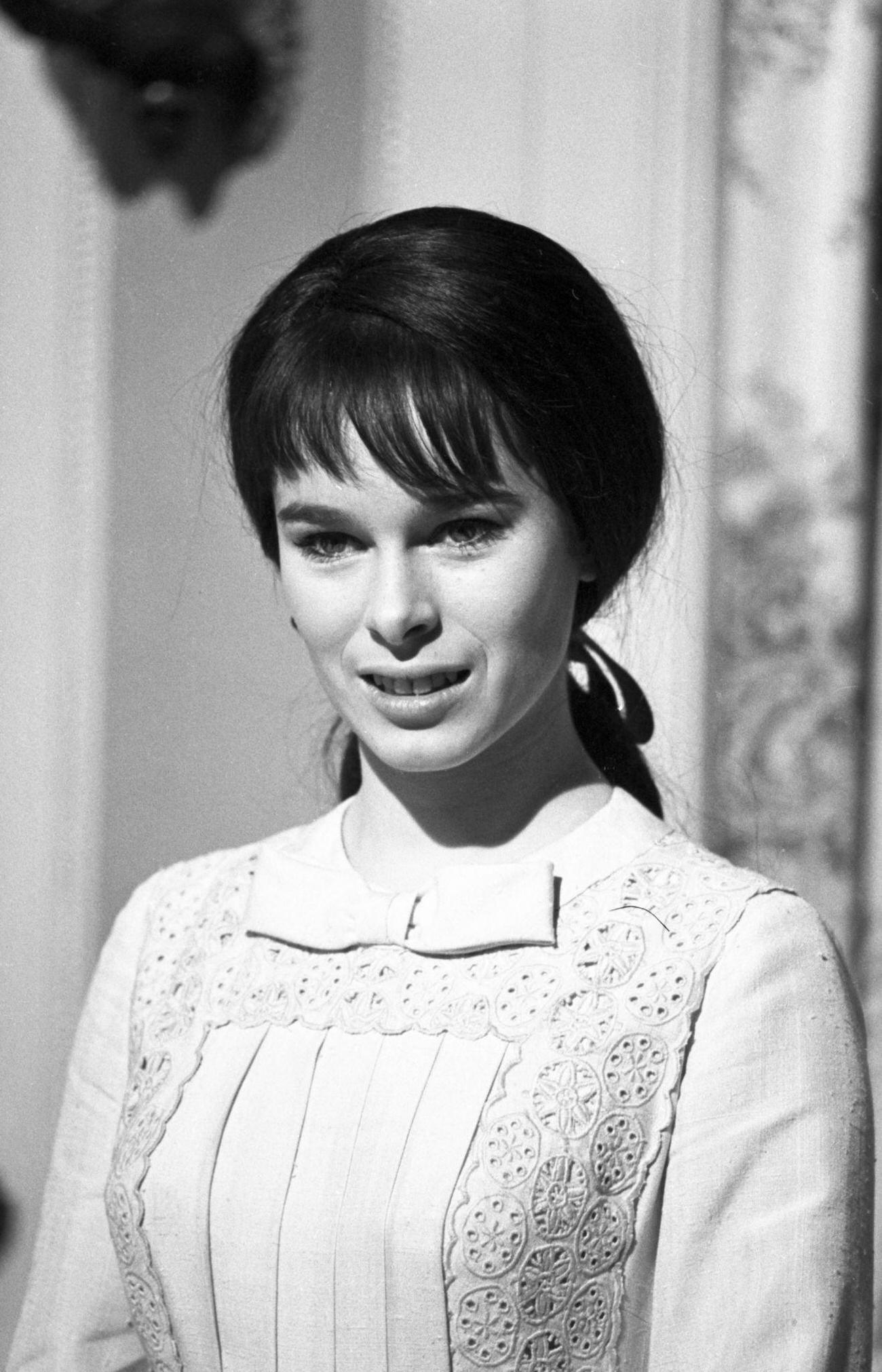 Geraldine Chaplin During The Filming Of 'J'Ai Tué Raspoutine' In Paris, France, December 13, 1966.