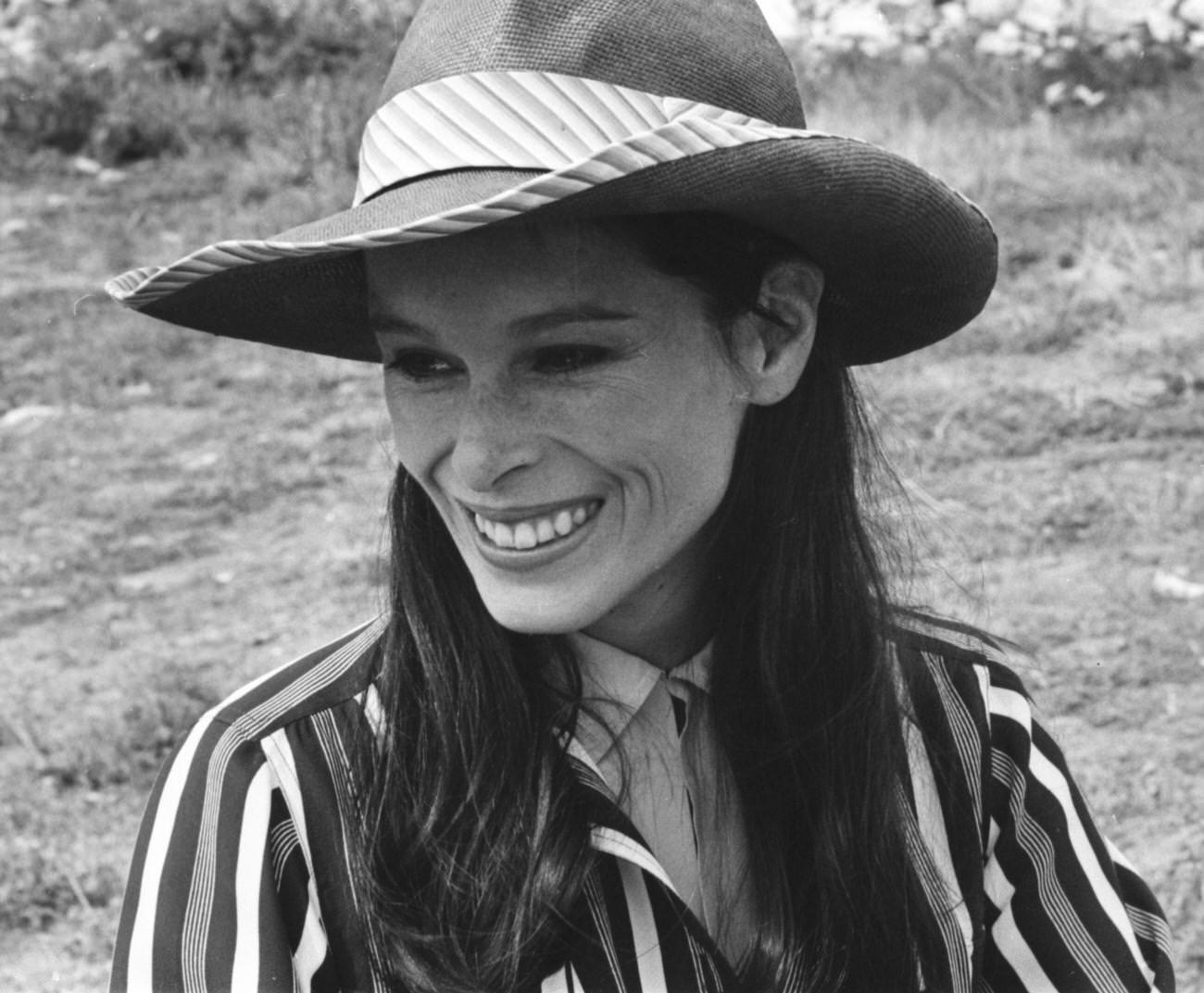 Geraldine Chaplin During A Break In The Filming Of 'Elisa Vida Mia', Calanda, Teruel, Spain, 1977.